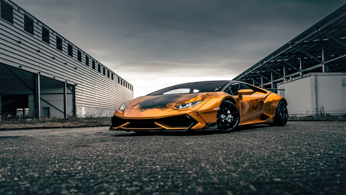Orange Lamborghini Huracan 4K