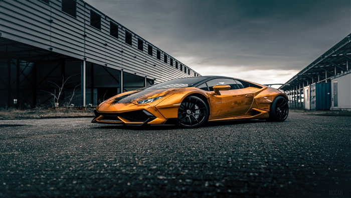 Orange Lamborghini Huracan 4K