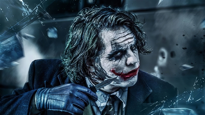 Joker holding a knife 4K