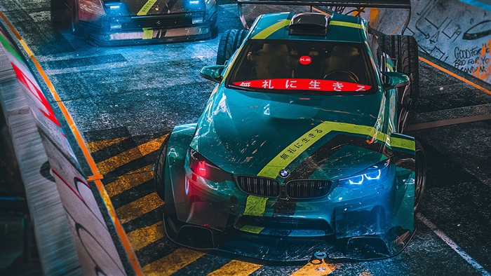 BMW M4 with Japanese text, 4K