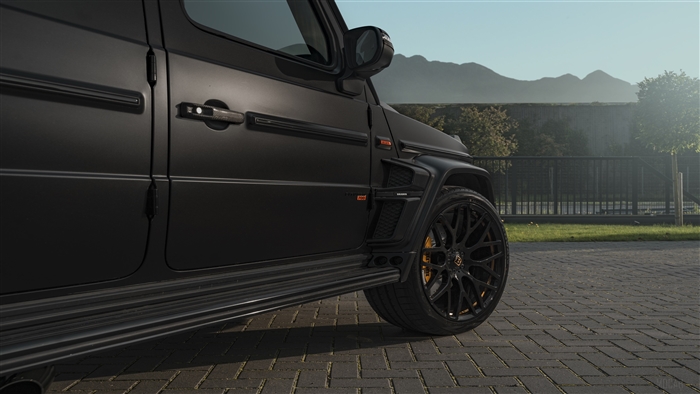 Brabus 700 Widestar Fostla