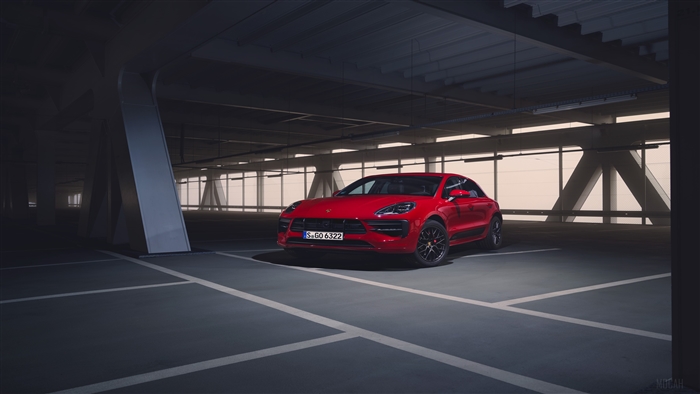 Red Porsche Macan GTS 2020 4K