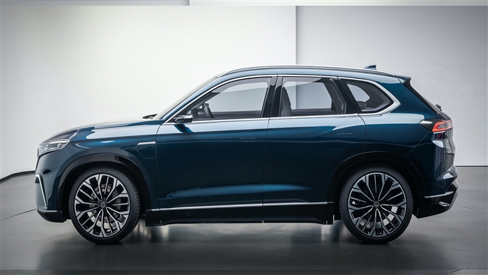 Togg electric SUV 4x4 400 Hp dark blue side view 4K