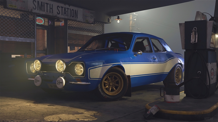 Blue and white Ford Escort Mk1 at Smith Station