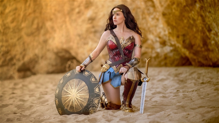 Wonder Woman cosplay
