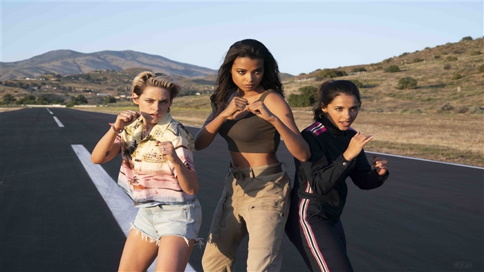 Three women from Charlie's Angels 2019 movie