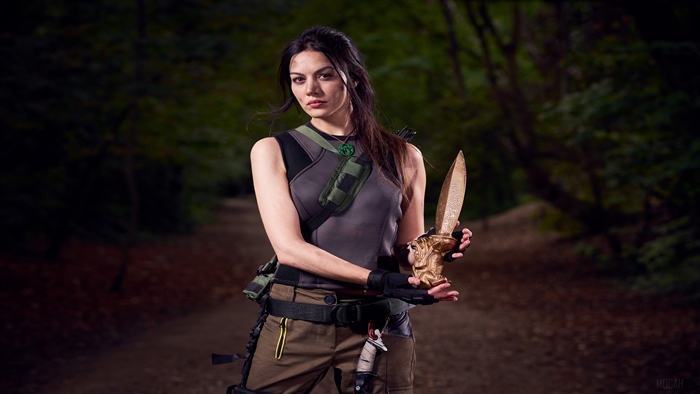 Lara Croft from Tomb Raider Cosplay 4K