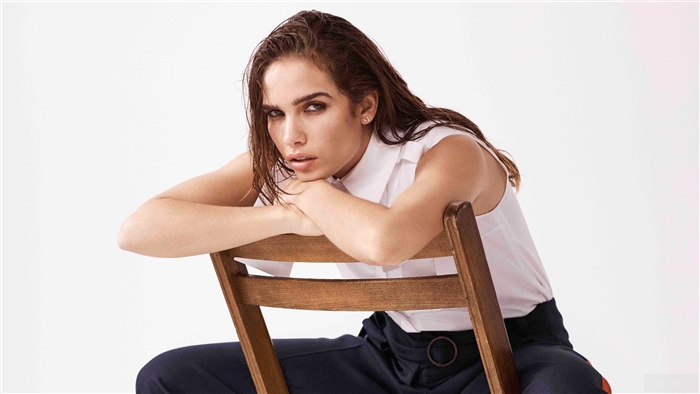Model on a chair for Wonderland Magazine 4K