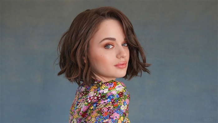 Joey King from The Kissing Booth 4K