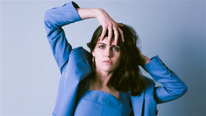 Alexandra Daddario in Blue Suit 2019 4K