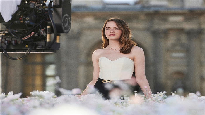 Emma Stone from Louis Vuitton 4K