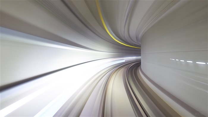 Subway tunnel long exposure 4K