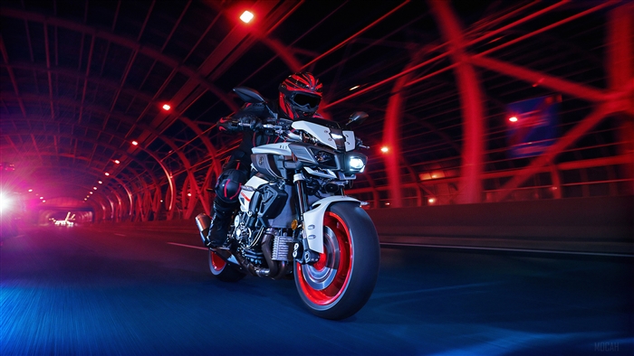 2019 Yamaha MT-10 motorcycle in tunnel 4K