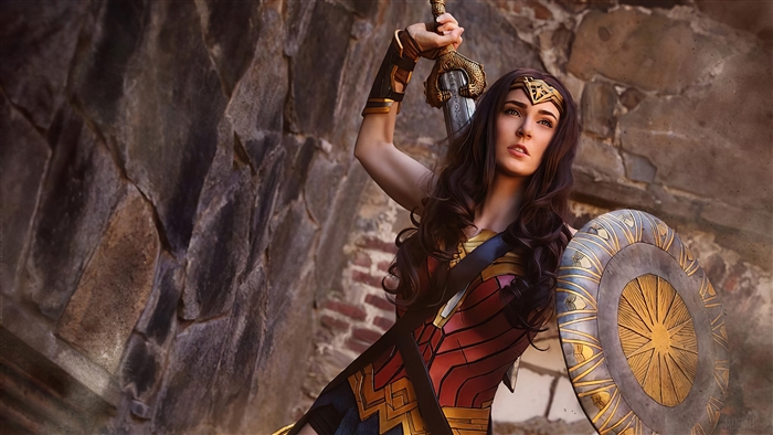 Wonder Woman Cosplay 4K