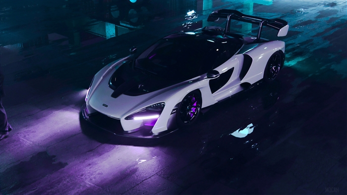 McLaren Senna