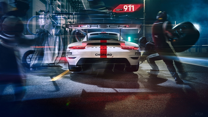 Porsche 911 RSR pit stop 4K