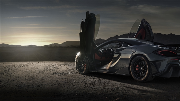 McLaren 600LT Spider with butterfly doors open