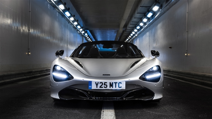 McLaren 720S Spider