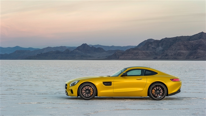 Yellow Mercedes-Benz AMG GT 4K