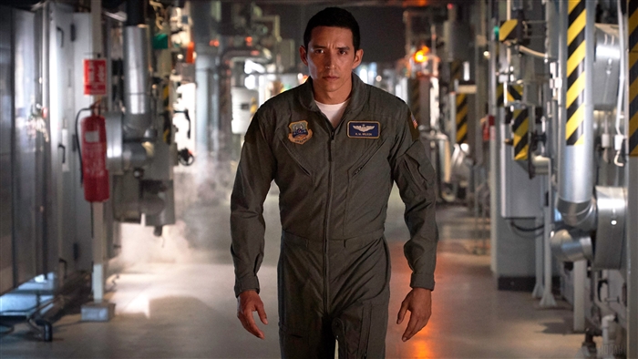 Gabriel Luna in Terminator: Dark Fate 4K