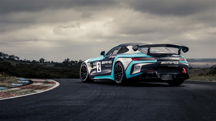 Mercedes-AMG GT4 Driving Academy race car on track