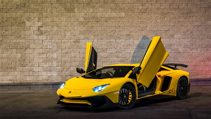 Yellow Lamborghini Aventador 2019