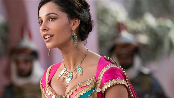Naomi Scott as Jasmine in Aladdin 4K