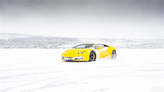 Yellow Lamborghini Aventador driving in snow 4K