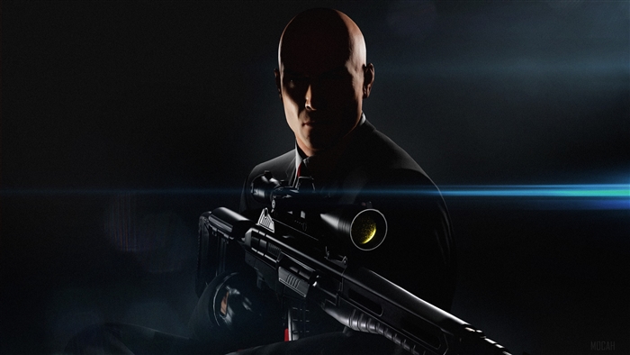 Agent 47 from Hitman holding a sniper rifle 4K