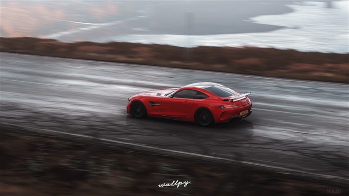 Red Mercedes-AMG GT R in Forza 4K