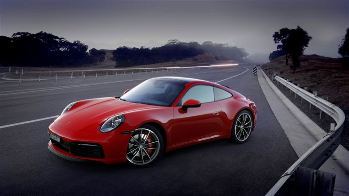Red Porsche 911 Carrera S 2019 4K