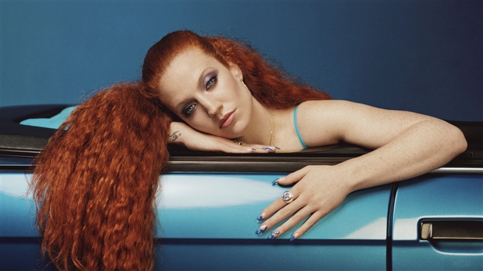 Jess Glynne 2019