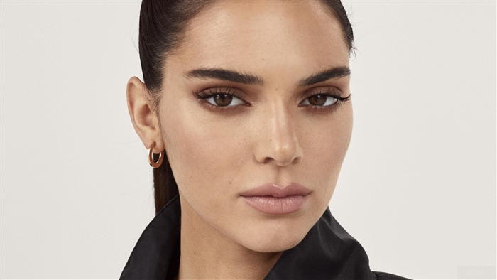 Kendall Jenner for Adidas SS19 4K