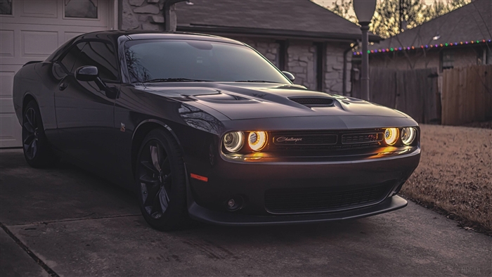 Black Dodge Challenger