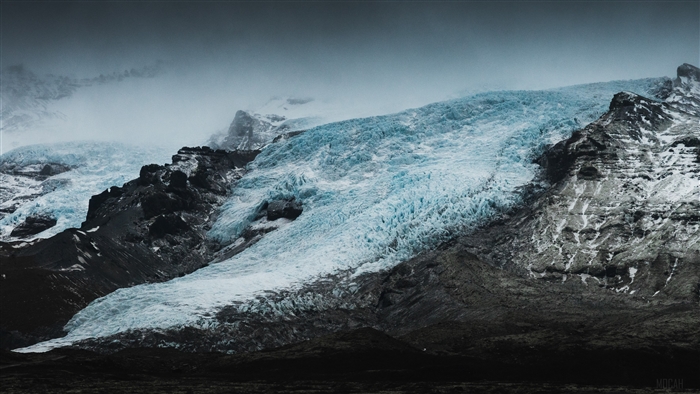Mountains Covered In Snow and Ice 4K