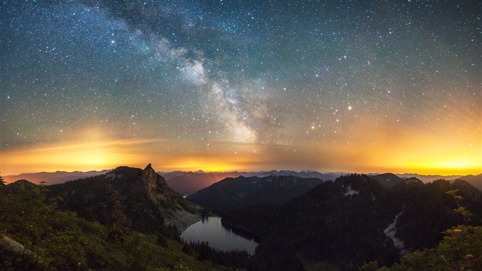 Milky Way Over Mountain Lake Landscape 4K