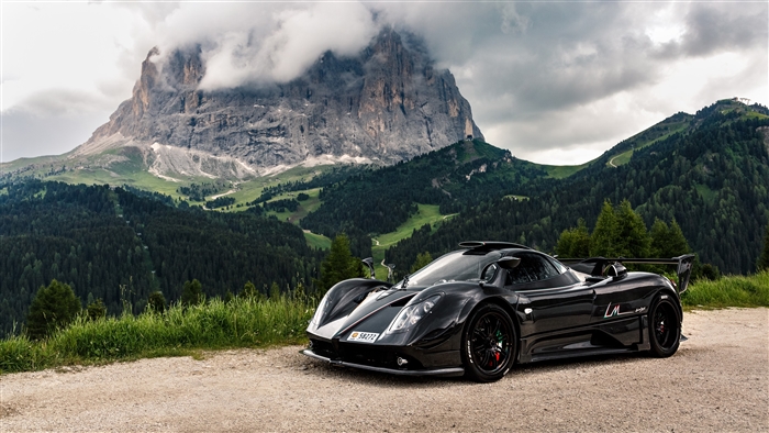 Pagani Zonda 760 LM