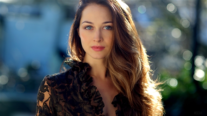 Hannah James