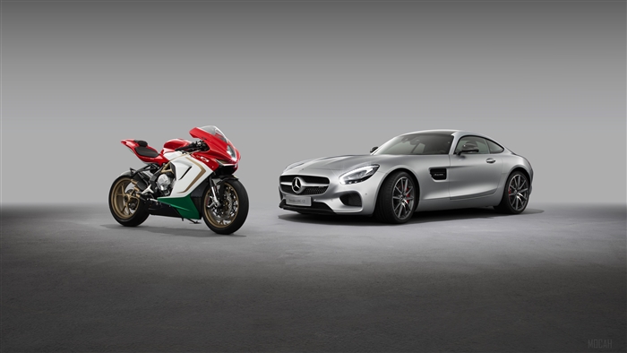Mercedes AMG GT and MV Agusta F3 Agostini 4K
