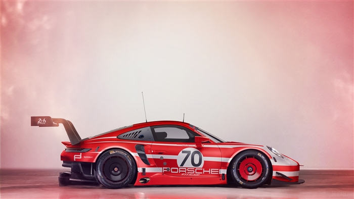 2019 PORSCHE 911 RSR