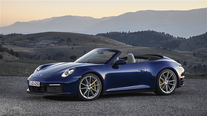 Blue 2019 Porsche 911 Carrera 4S Cabriolet 4K