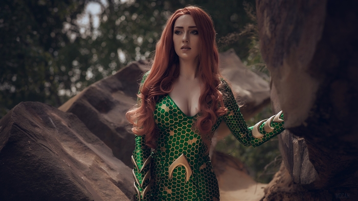Mera Cosplay