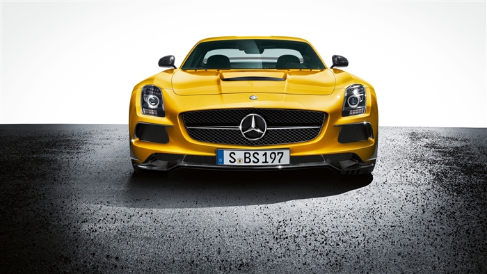 Yellow Mercedes-Benz SLS AMG GT3 4K