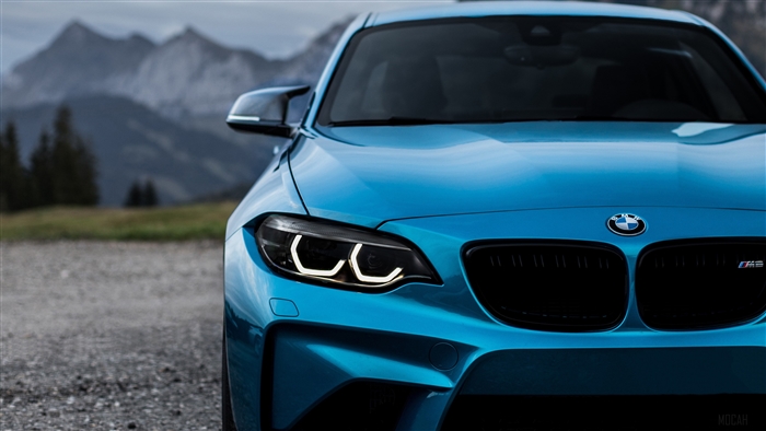 Blue BMW M2 LCI 4K