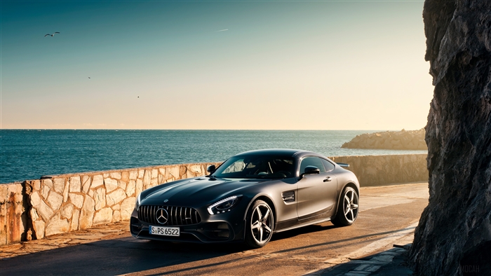 Black Mercedes-Benz AMG GT 4K