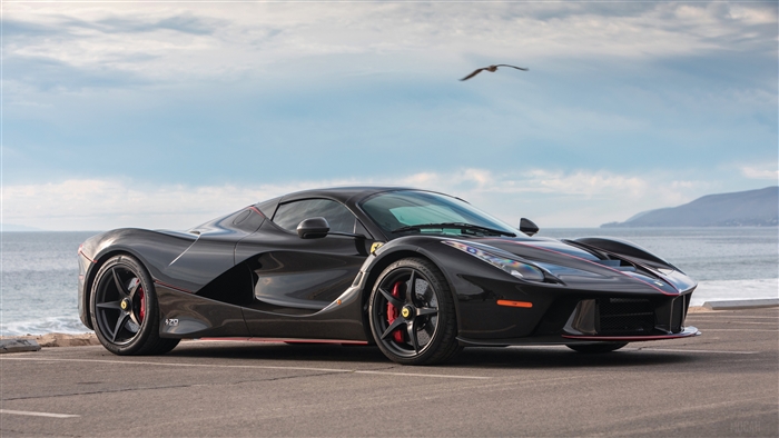 Black LaFerrari Aperta Sports Car 4K