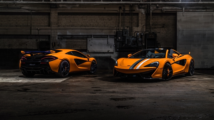 Two McLaren 570S Spider and Coupe Papaya Spark 4K
