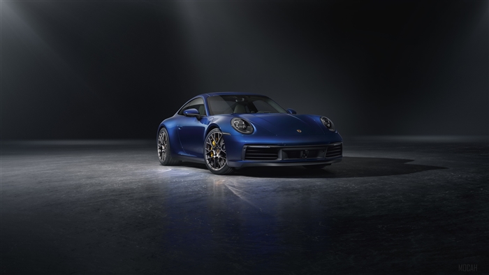 Blue Porsche 911 2018 Front