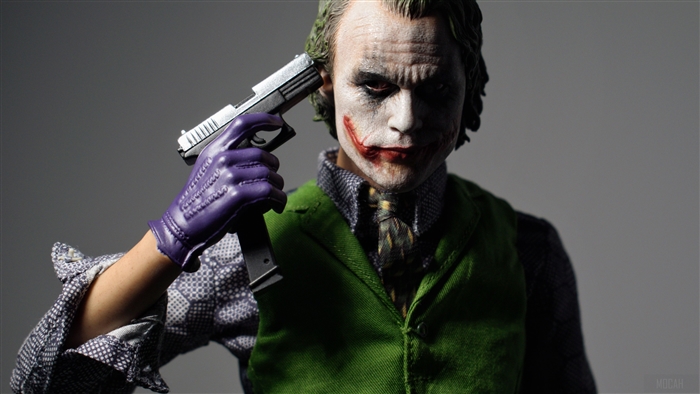 Joker with a gun 4K