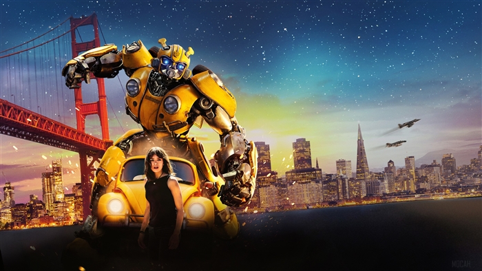 Bumblebee and Girl in San Francisco 4K